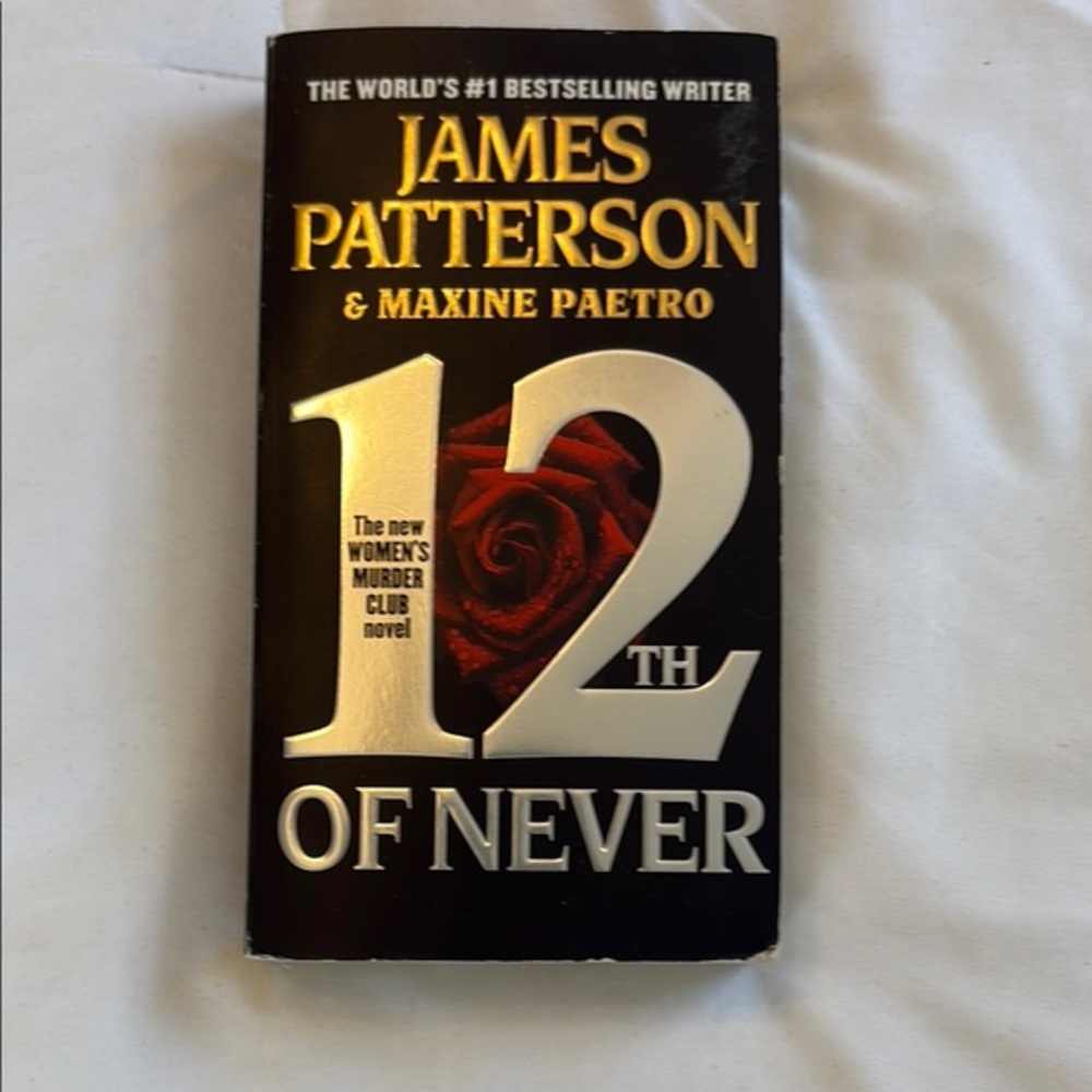 'James Patterson 12th of Never' Book - Black Cover
